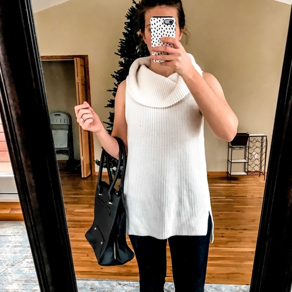 Lou & Grey Sweaters - Lou & Grey Sleeveless Sweater